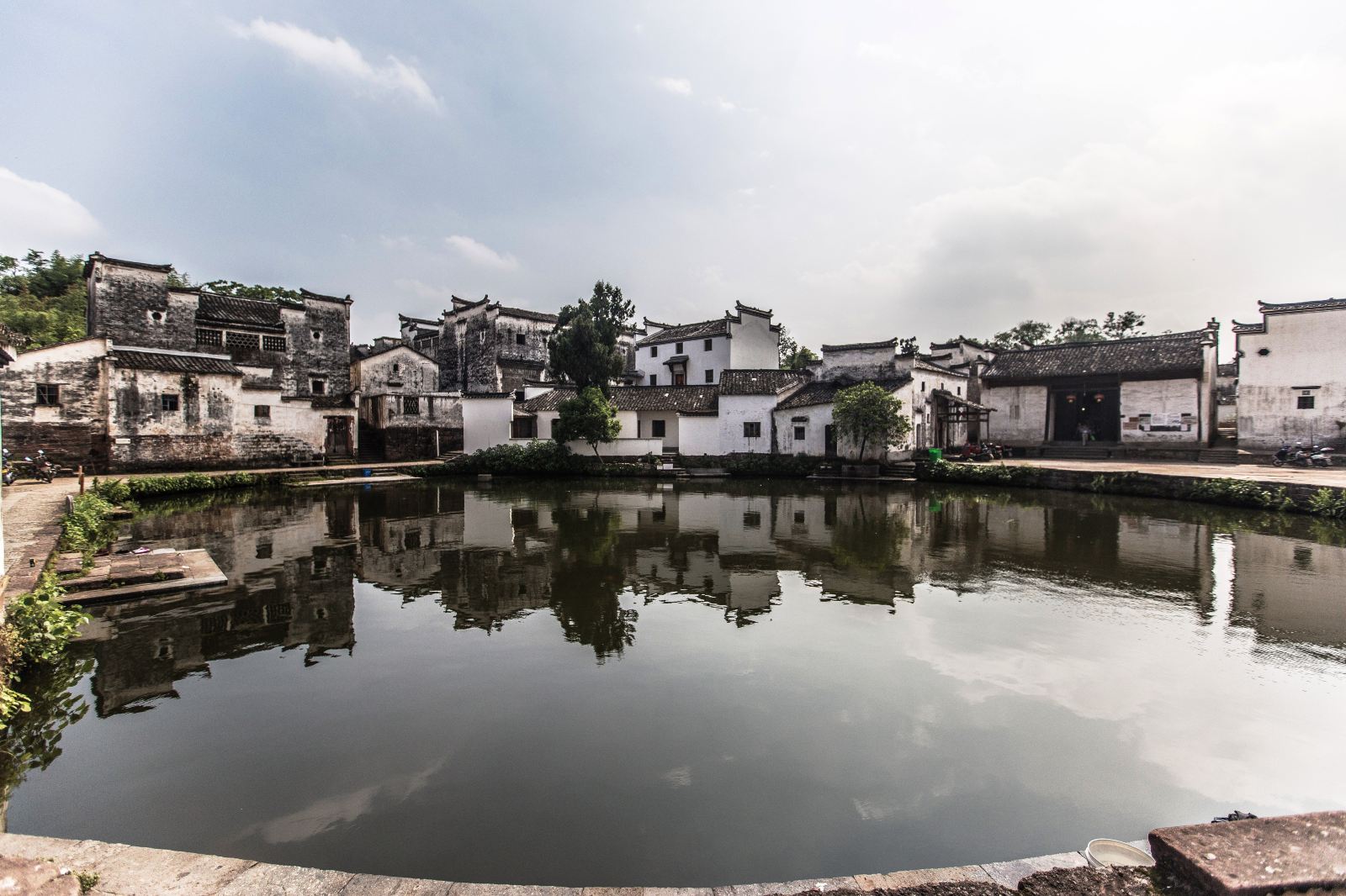 诸葛八卦村